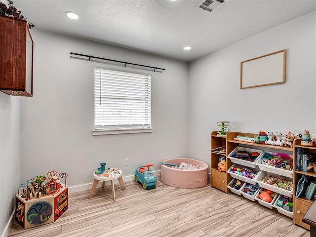 3216 E Noble Drive, Edmond, OK 73034