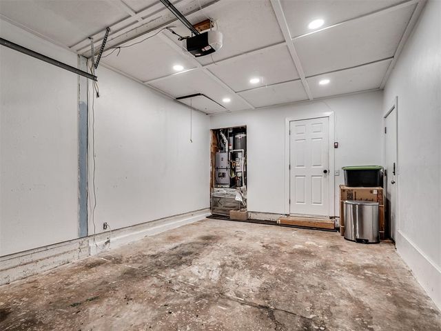 3216 E Noble Drive, Edmond, OK 73034