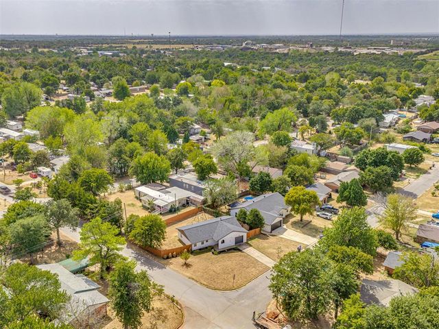 3216 E Noble Drive, Edmond, OK 73034