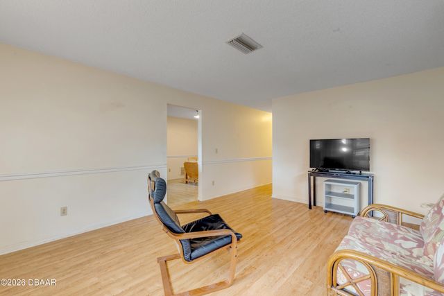 622 Goodwin Avenue, New Smyrna Beach, FL 32169