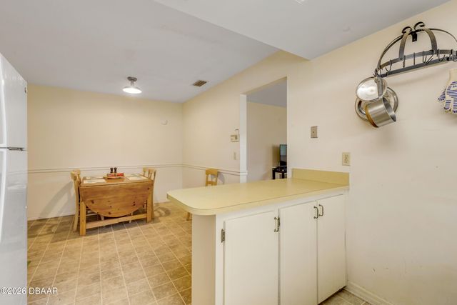 622 Goodwin Avenue, New Smyrna Beach, FL 32169