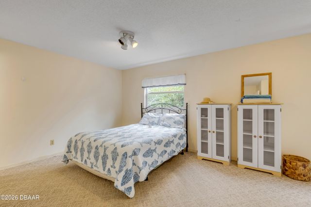 622 Goodwin Avenue, New Smyrna Beach, FL 32169