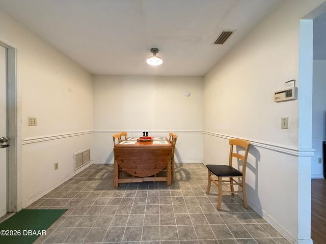 622 Goodwin Avenue, New Smyrna Beach, FL 32169