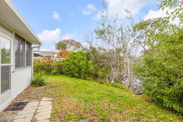 622 Goodwin Avenue, New Smyrna Beach, FL 32169