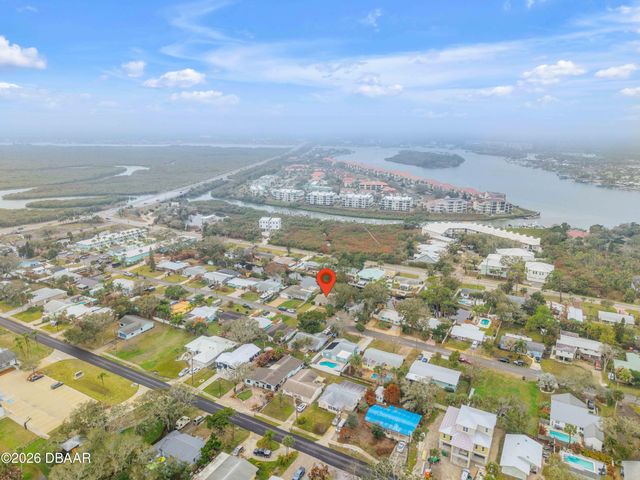 622 Goodwin Avenue, New Smyrna Beach, FL 32169