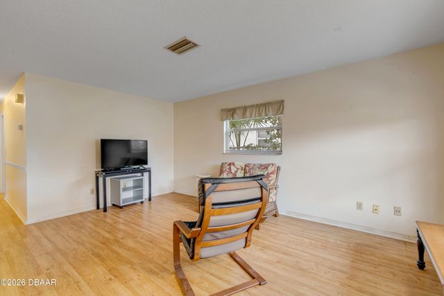 622 Goodwin Avenue, New Smyrna Beach, FL 32169