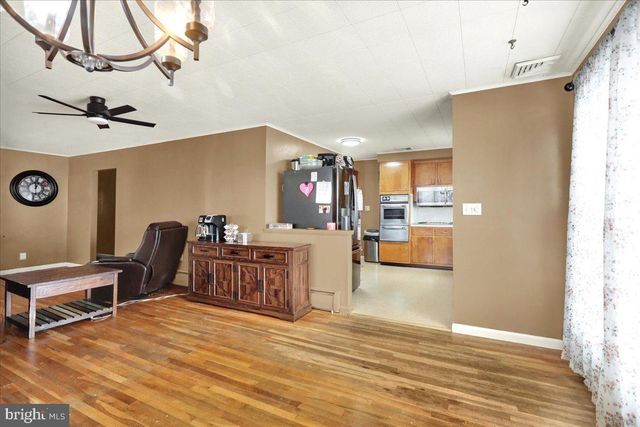 2156 GEORGIA RD, Temple, PA 19560