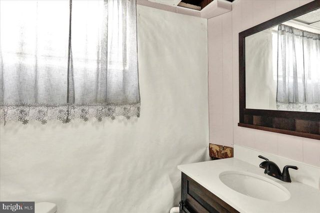 2156 GEORGIA RD, Temple, PA 19560