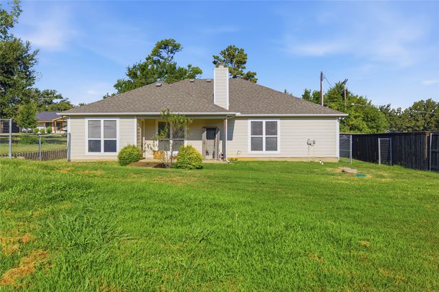 1003 Lakeshore Boulevard, Oak Point, TX 75068