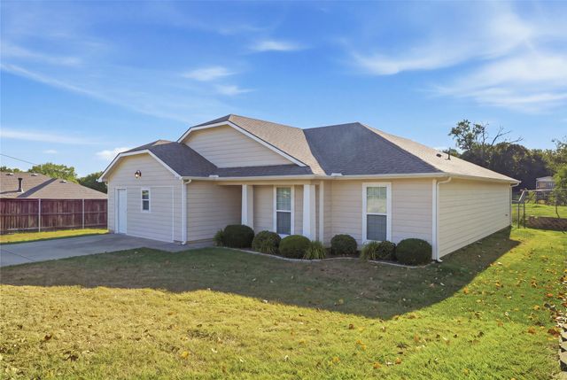 1003 Lakeshore Boulevard, Oak Point, TX 75068