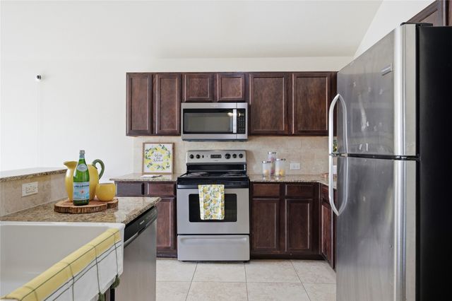 1003 Lakeshore Boulevard, Oak Point, TX 75068