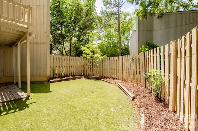 7922 Horse Chestnut Lane, Charlotte, NC 28277