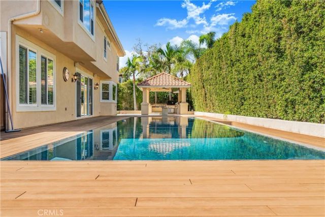 2463 Abadejo, La Verne, CA 91750