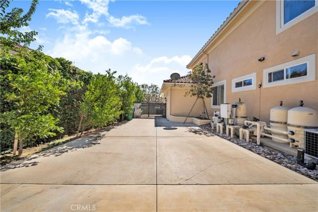 2463 Abadejo, La Verne, CA 91750