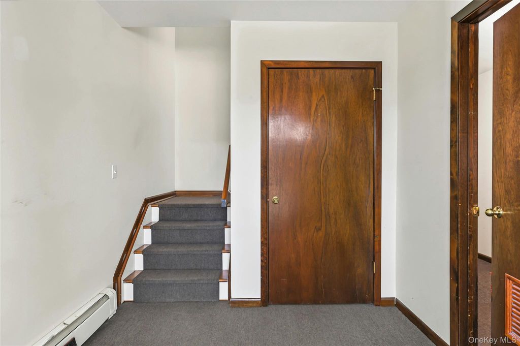 76 Hernan Avenue, Locust Valley, NY 11560 — photo 4