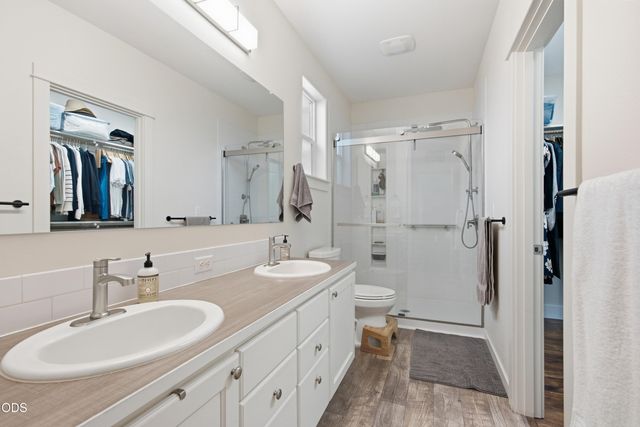 21124 Azalia Avenue, Bend, OR 97702
