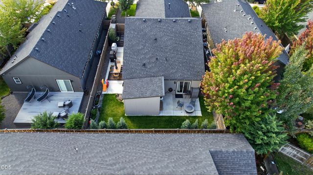 21124 Azalia Avenue, Bend, OR 97702