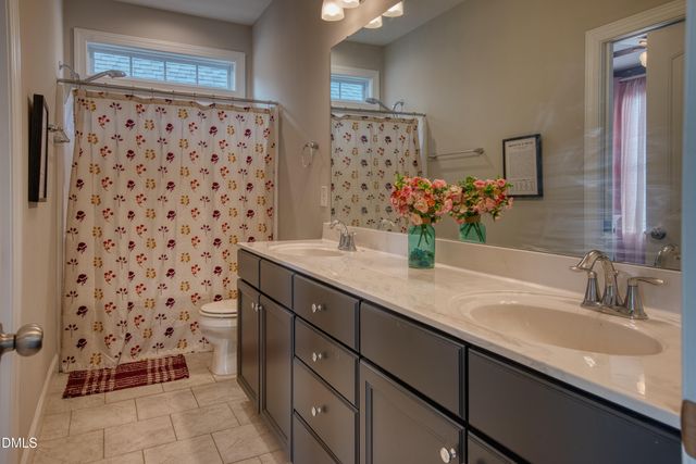 621 Midnight Moon Drive, Wendell, NC 27591