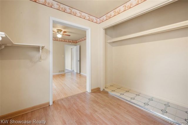 1409 Stocker Avenue, Flint, MI 48503