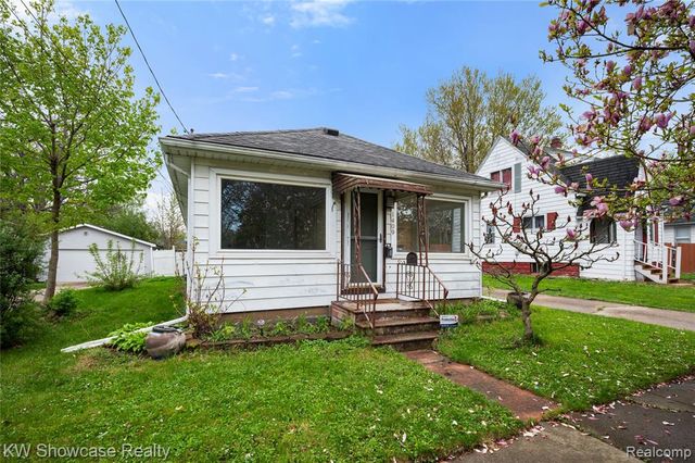 1409 Stocker Avenue, Flint, MI 48503