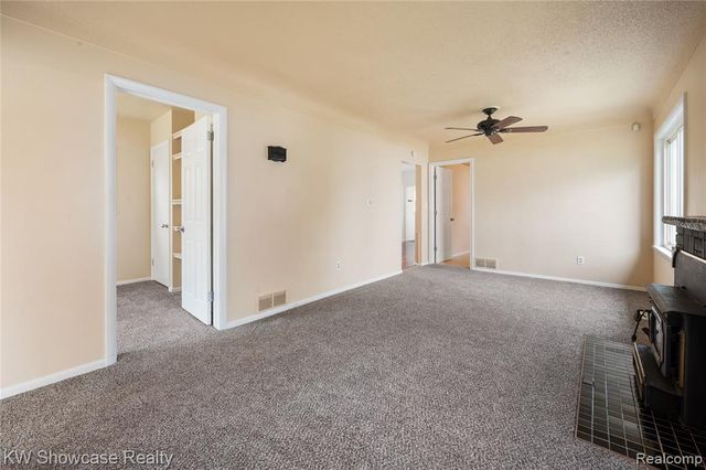1409 Stocker Avenue, Flint, MI 48503