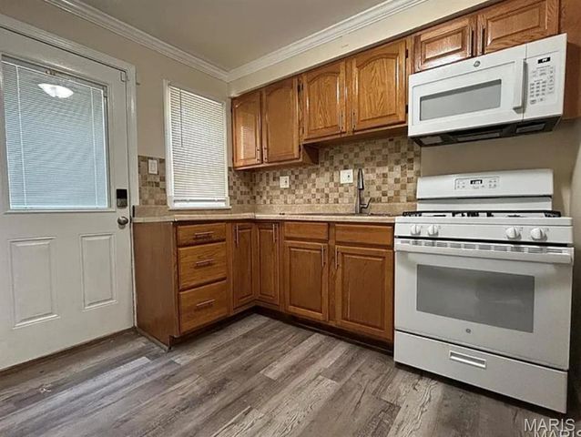 10346 Ashbrook, Bellefontaine Nghbrs, MO 63137