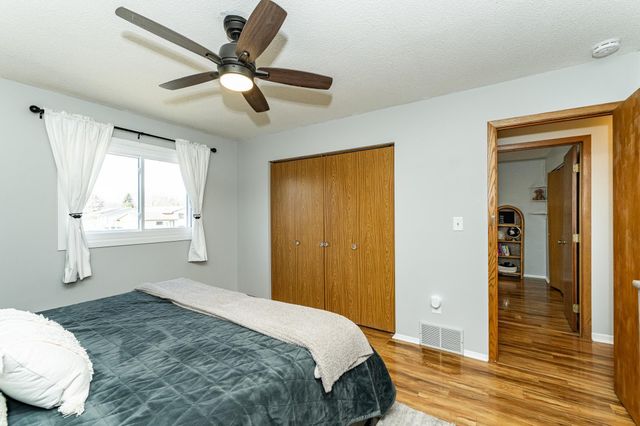 600 33rd Street Lane NW, Rochester, MN 55901