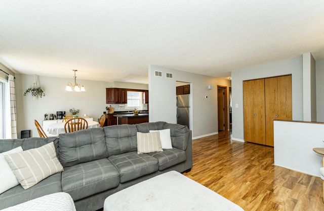 600 33rd Street Lane NW, Rochester, MN 55901