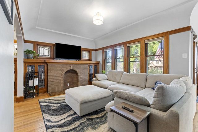 2360 N 60th STREET, Milwaukee, WI 53210