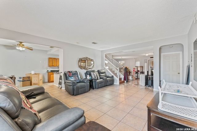 2913 Cottonwood Dr, Schertz, TX 78154