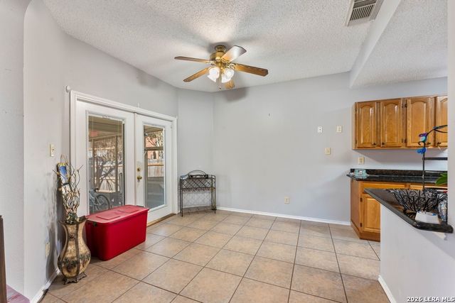 2913 Cottonwood Dr, Schertz, TX 78154