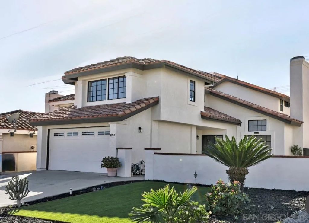 10242 Keoki St., San Diego, CA 92126
