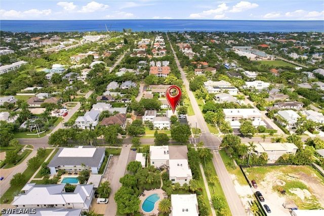 780 10th AVE S 1, Naples, FL 34102