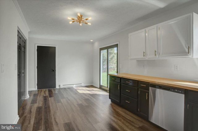 13496 CUMBERLAND HWY, Orrstown, PA 17244