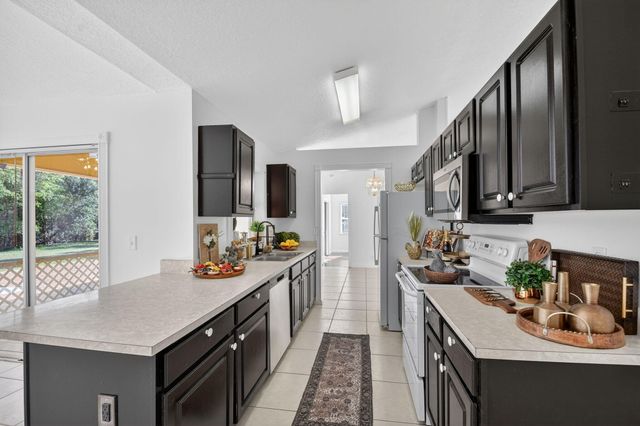 17609 86th Street N, Loxahatchee, FL 33470