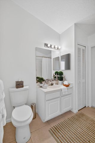 17609 86th Street N, Loxahatchee, FL 33470