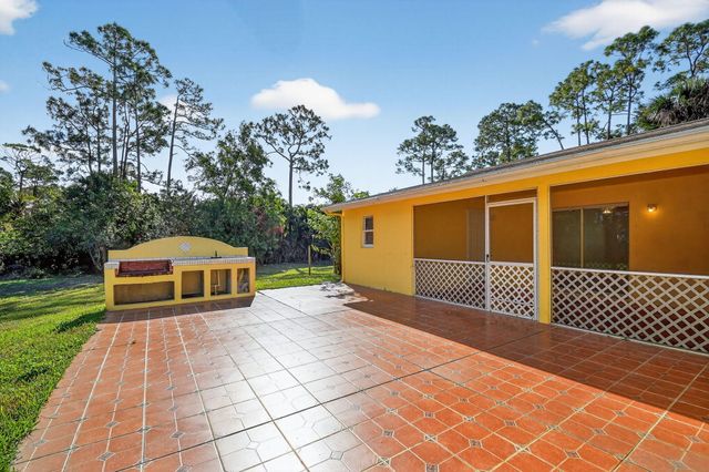 17609 86th Street N, Loxahatchee, FL 33470