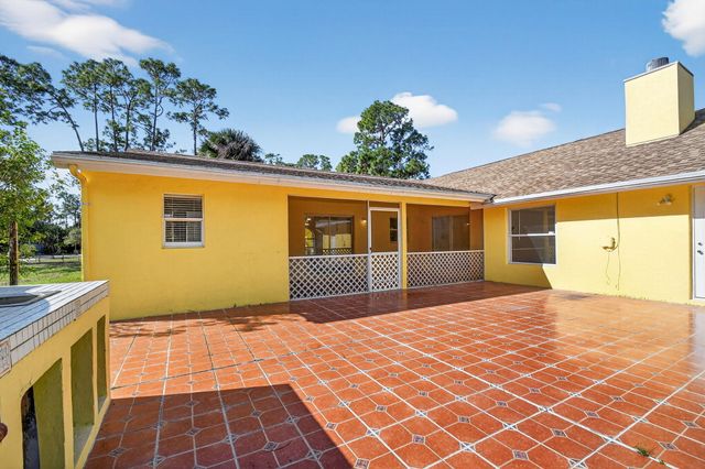 17609 86th Street N, Loxahatchee, FL 33470
