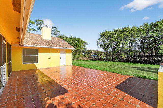 17609 86th Street N, Loxahatchee, FL 33470