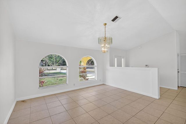 17609 86th Street N, Loxahatchee, FL 33470