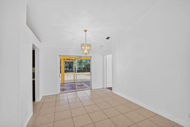 17609 86th Street N, Loxahatchee, FL 33470