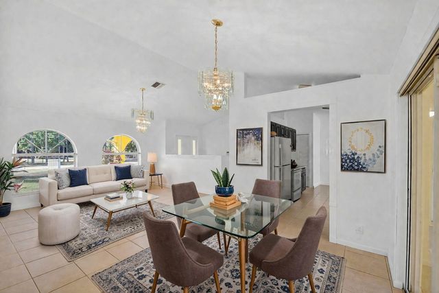 17609 86th Street N, Loxahatchee, FL 33470