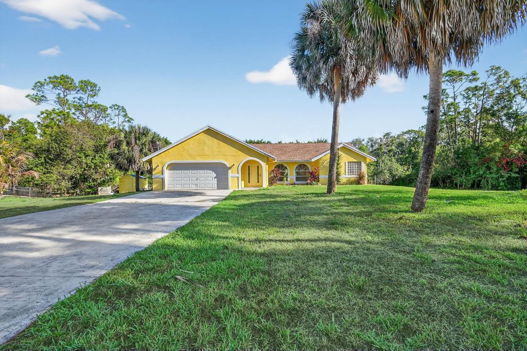 17609 86th Street N, Loxahatchee, FL 33470