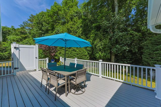 70 Doran Drive, Brewster, MA 02631