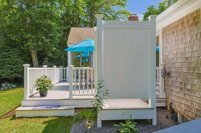 70 Doran Drive, Brewster, MA 02631