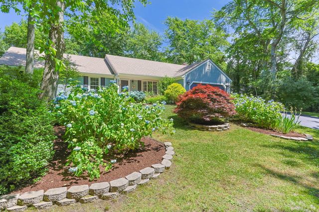 70 Doran Drive, Brewster, MA 02631