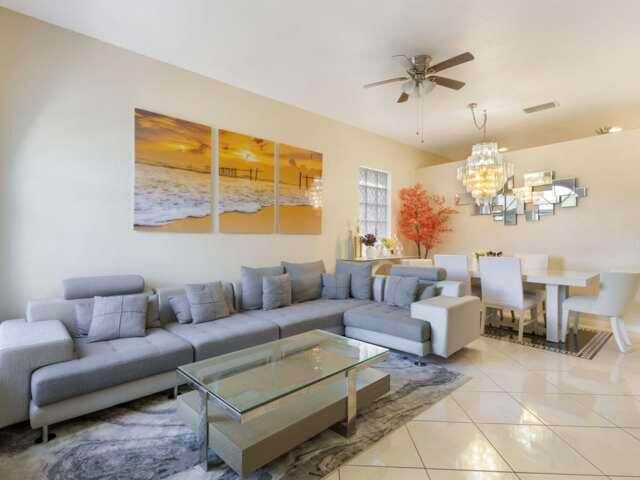 6925 Spider Lily Lane, Lake Worth, FL 33462