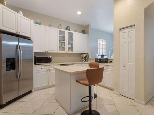 6925 Spider Lily Lane, Lake Worth, FL 33462