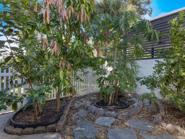 6925 Spider Lily Lane, Lake Worth, FL 33462