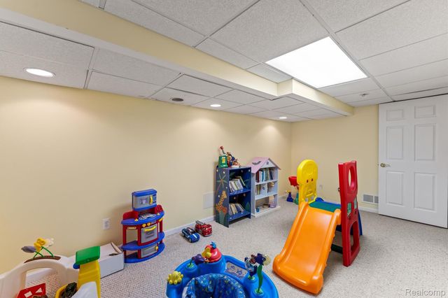 3432 Bonniebrook Court, Oakland Charter Township, MI 48306
